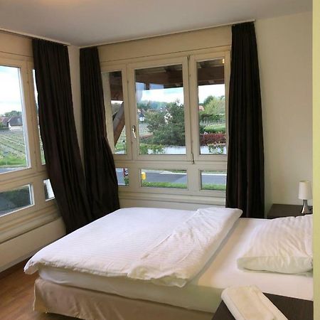 Room Bistro 33 Commugny Exterior photo